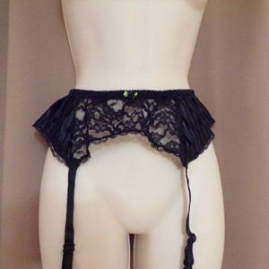 Sexy Black Lace and Satin Slip-On Garter Belt Size Large